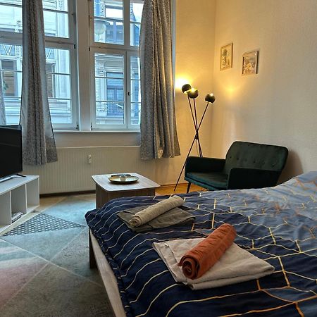 Piano Apartment In Halle Center - Netflix - Free Wifi 1 Dış mekan fotoğraf