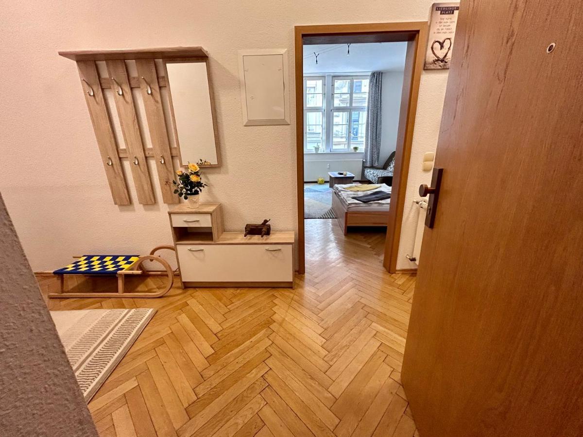 Piano Apartment In Halle Center - Netflix - Free Wifi 1 Dış mekan fotoğraf