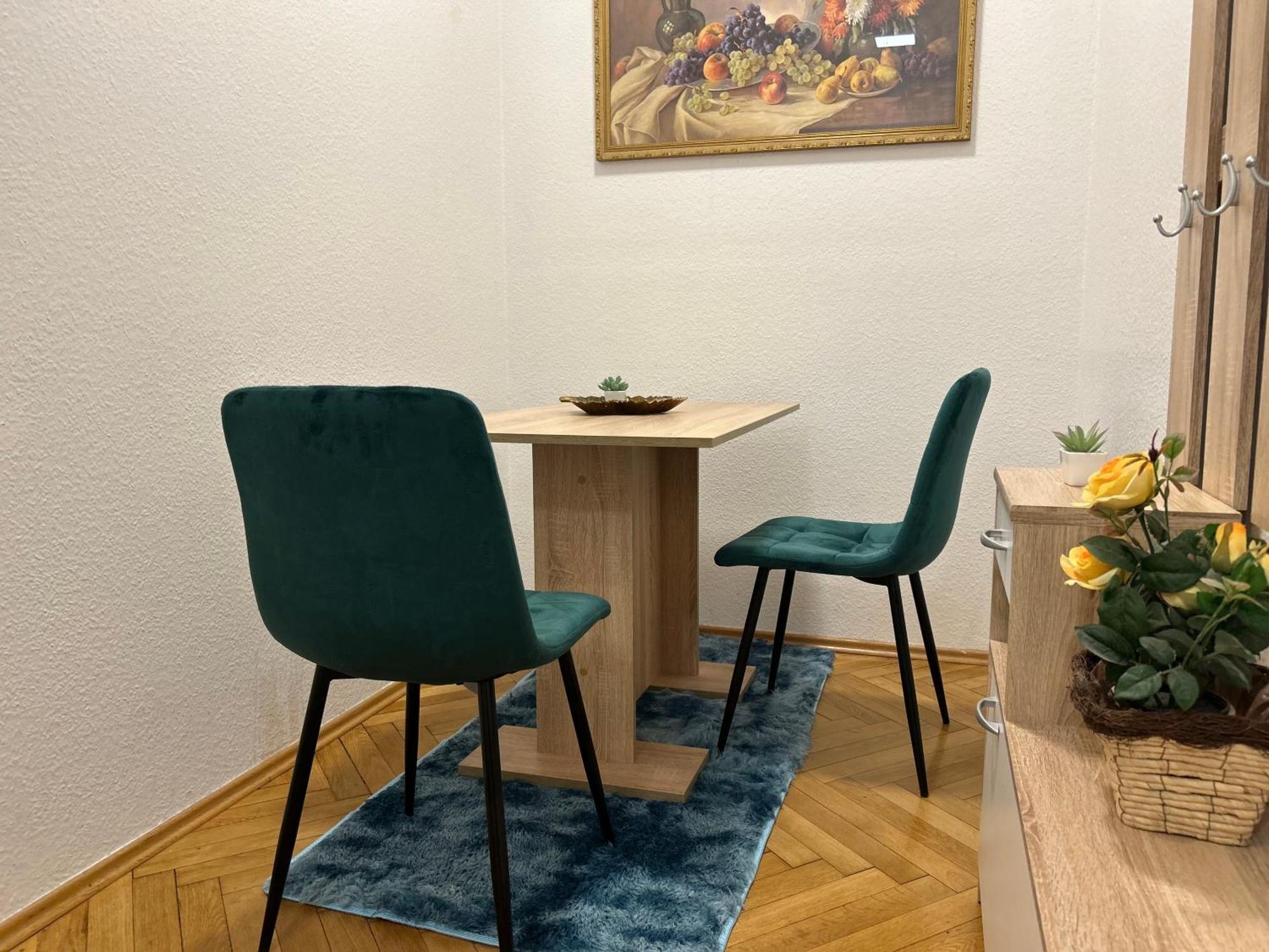 Piano Apartment In Halle Center - Netflix - Free Wifi 1 Dış mekan fotoğraf