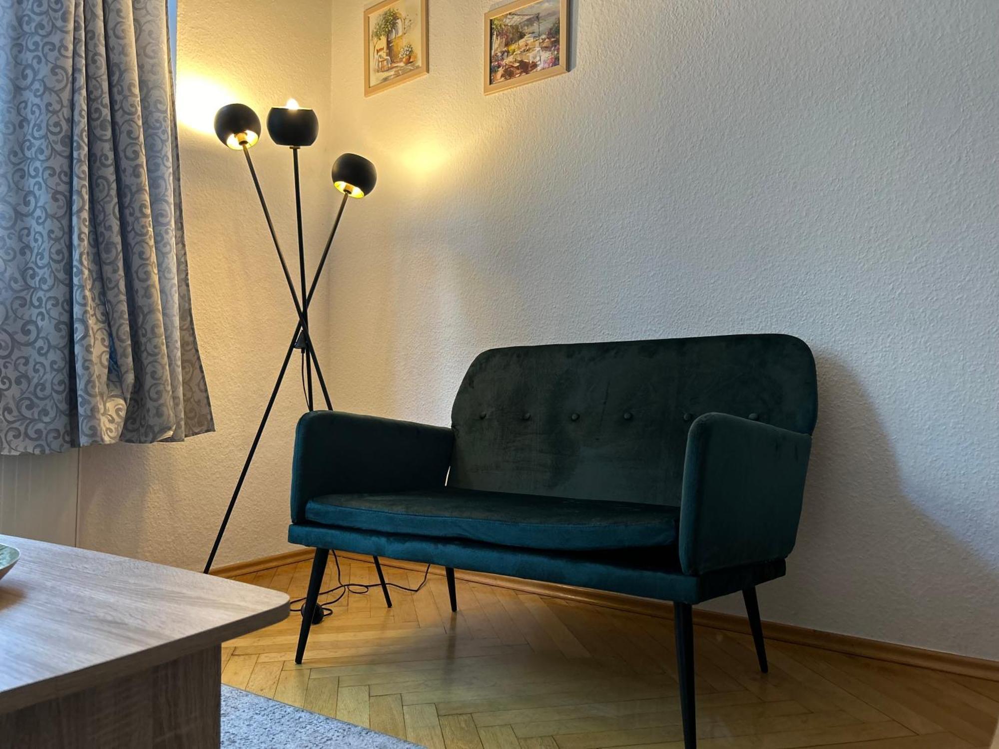 Piano Apartment In Halle Center - Netflix - Free Wifi 1 Dış mekan fotoğraf